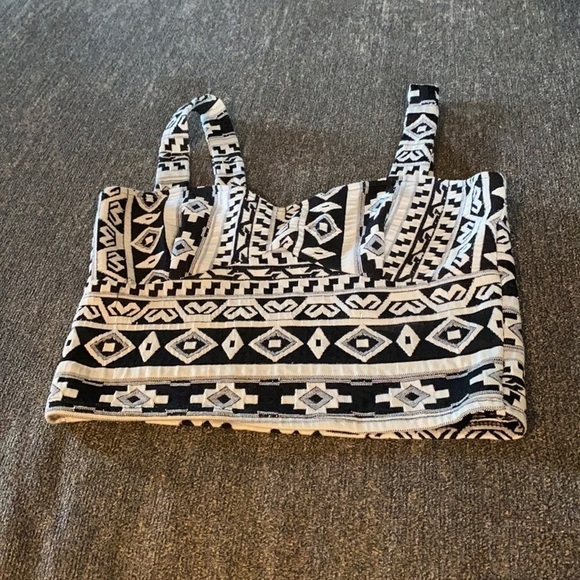 Ginger G women’s crop top; size L - Picture 1 of 4